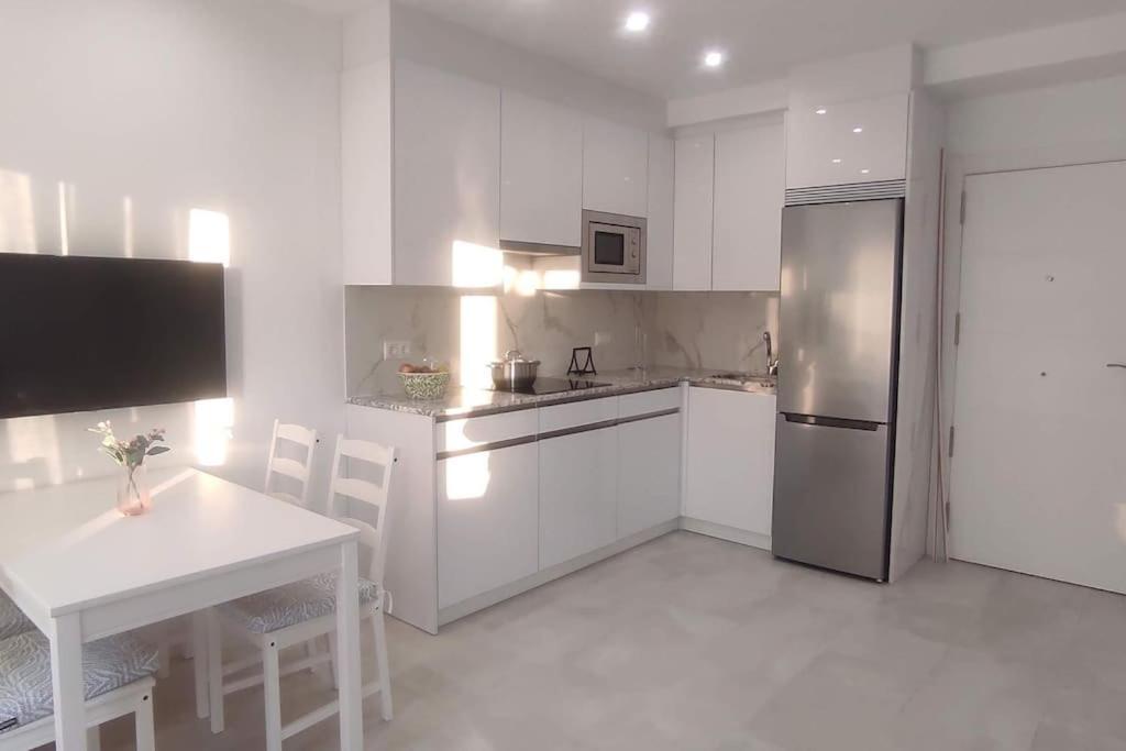 Precioso Apartamento En El Corazon De La Cala. Ла-Кала-де-Михас Экстерьер фото